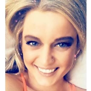 Meet your Posher, Mackenzie